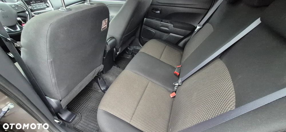 Mitsubishi ASX 1.6 Active - 11