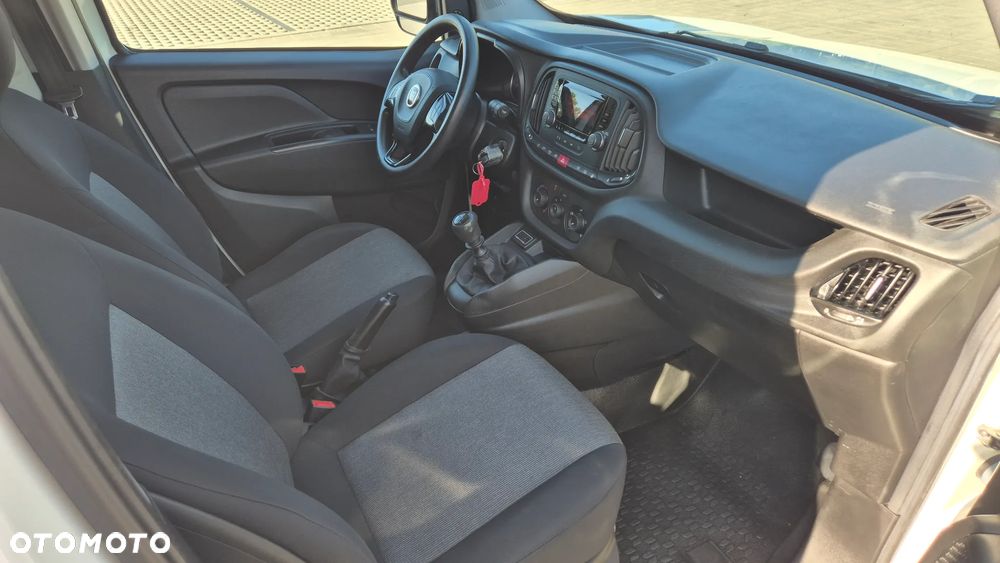 Fiat DOBLO - 24