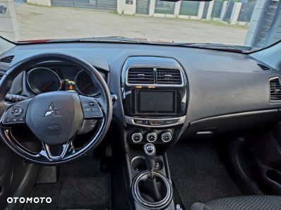 Mitsubishi ASX - 8