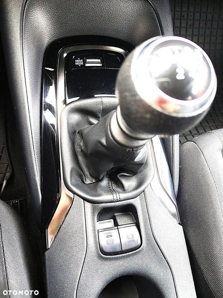 Toyota Corolla 1.2 T Active - 18