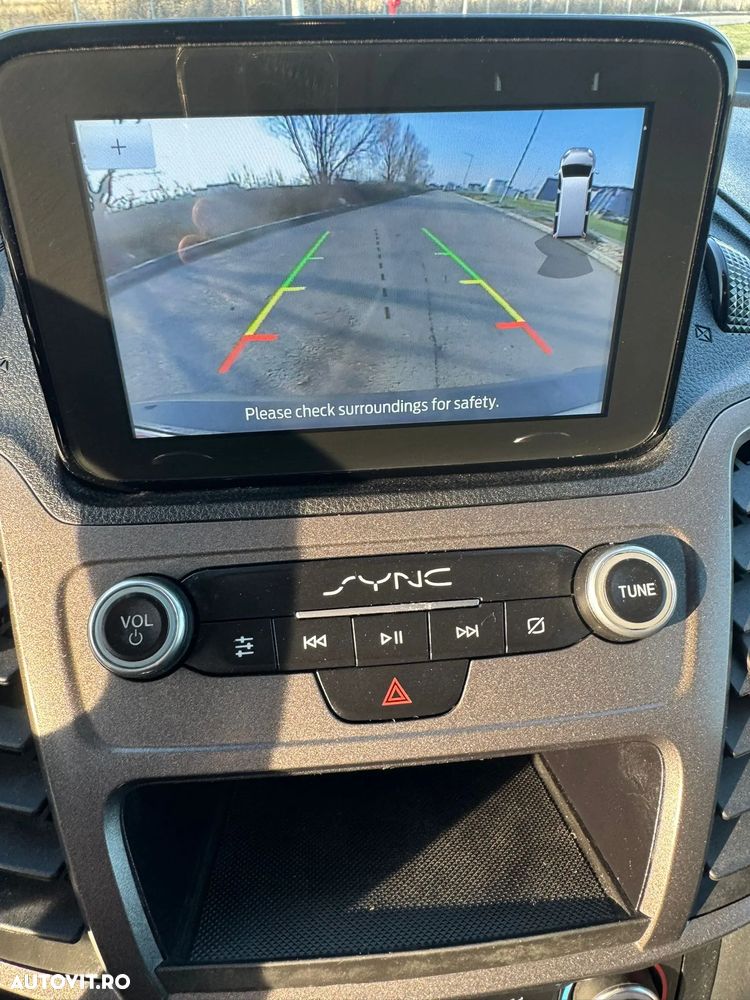 Ford Transit Connect - 15