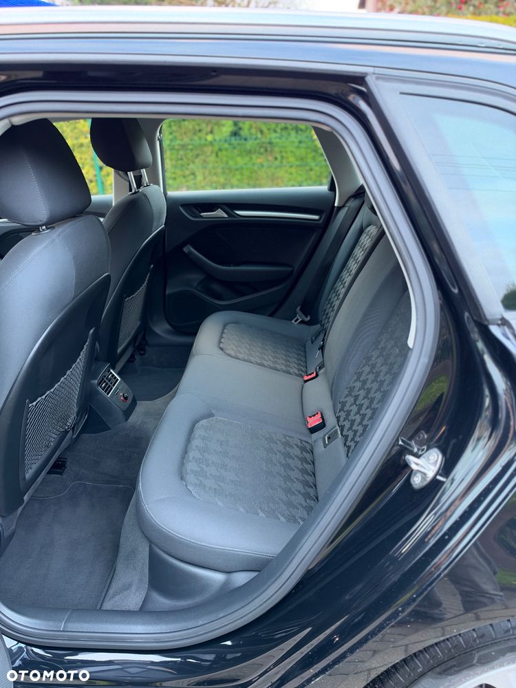Audi A3 Sportback 1.4 TFSI Attraction - 25