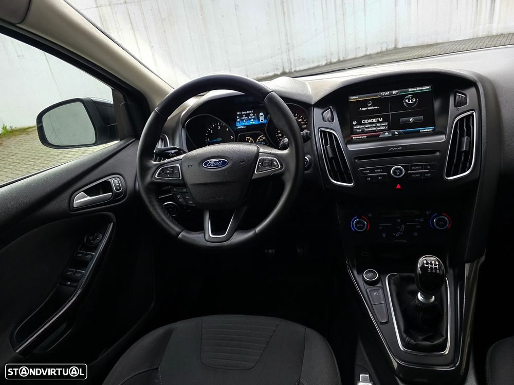 Ford Focus 1.5 TDCi Titanium - 44