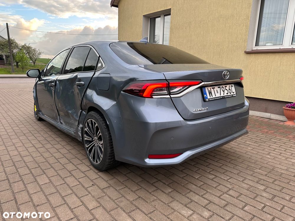 Toyota Corolla 1.6 Executive MS - 4