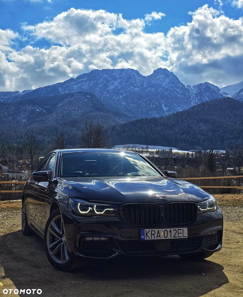 BMW Seria 7 - 37