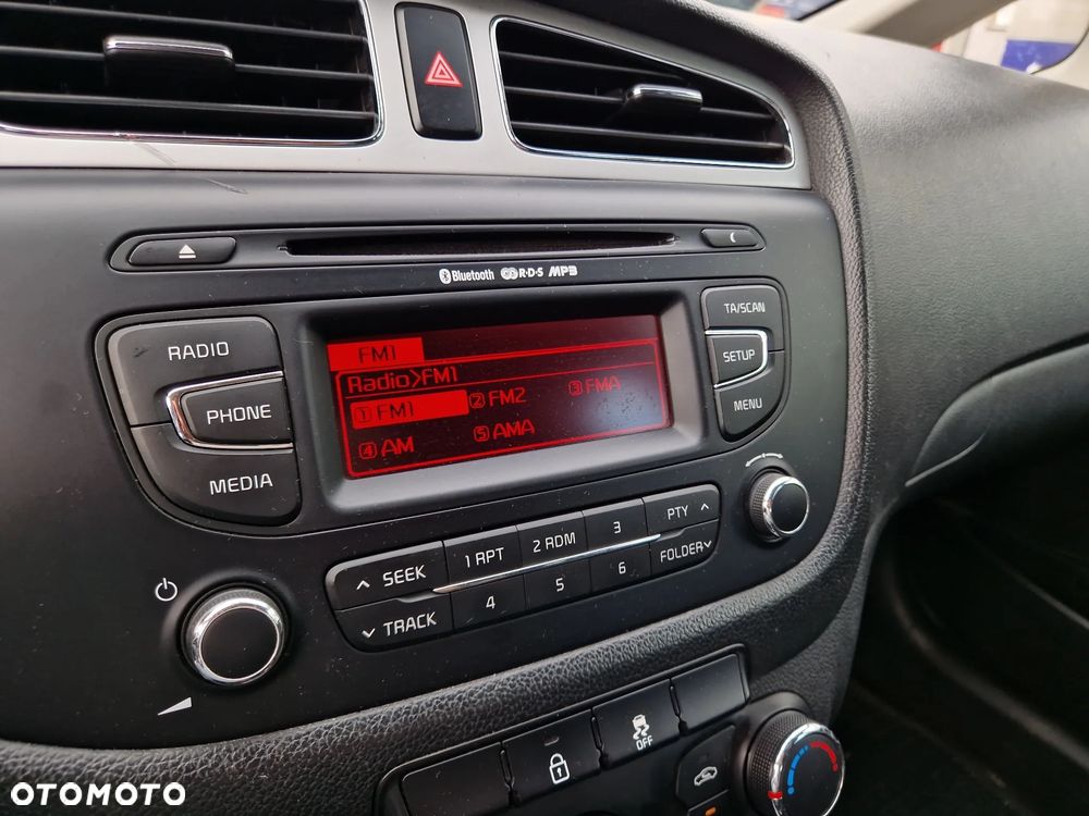 Kia Ceed 1.6 CRDi M - 18