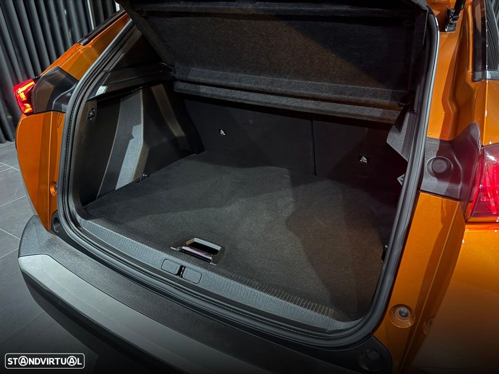 Peugeot e-2008 50 kWh Active - 34