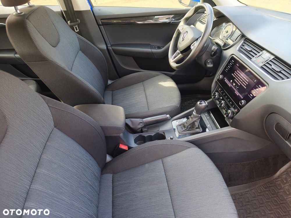 Skoda Octavia 2.0 TDI SCR Style DSG - 17