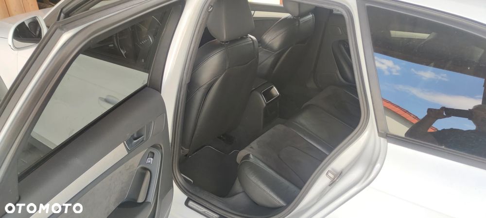 Audi A4 Allroad 3.0 TDI DPF S tronic - 9