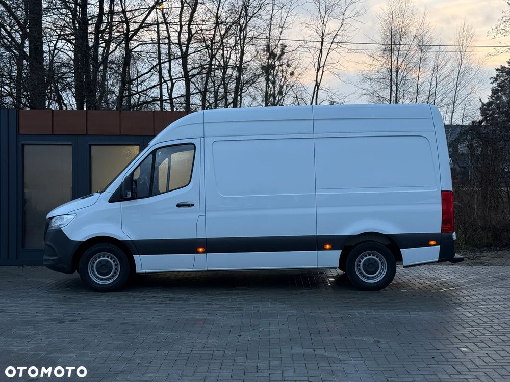 Mercedes-Benz Sprinter 315 CDI / 10.2022 / Średni L2 H2 / W907 Tylny Napęd / ZAREJESTROWANY W PL - 16