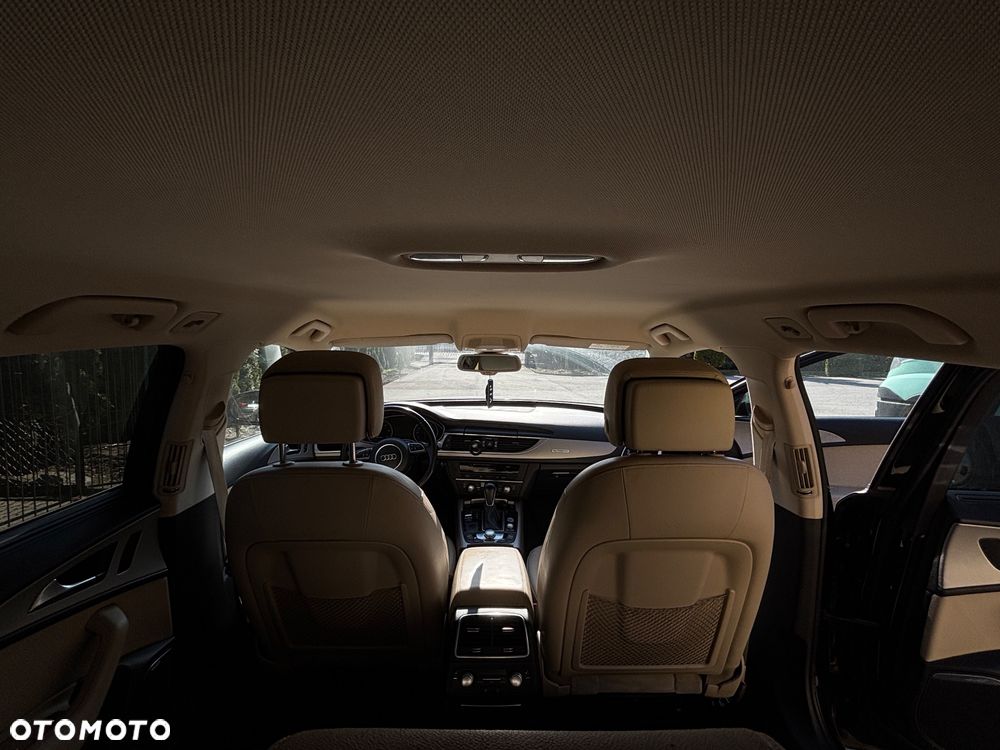 Audi A6 Allroad - 13