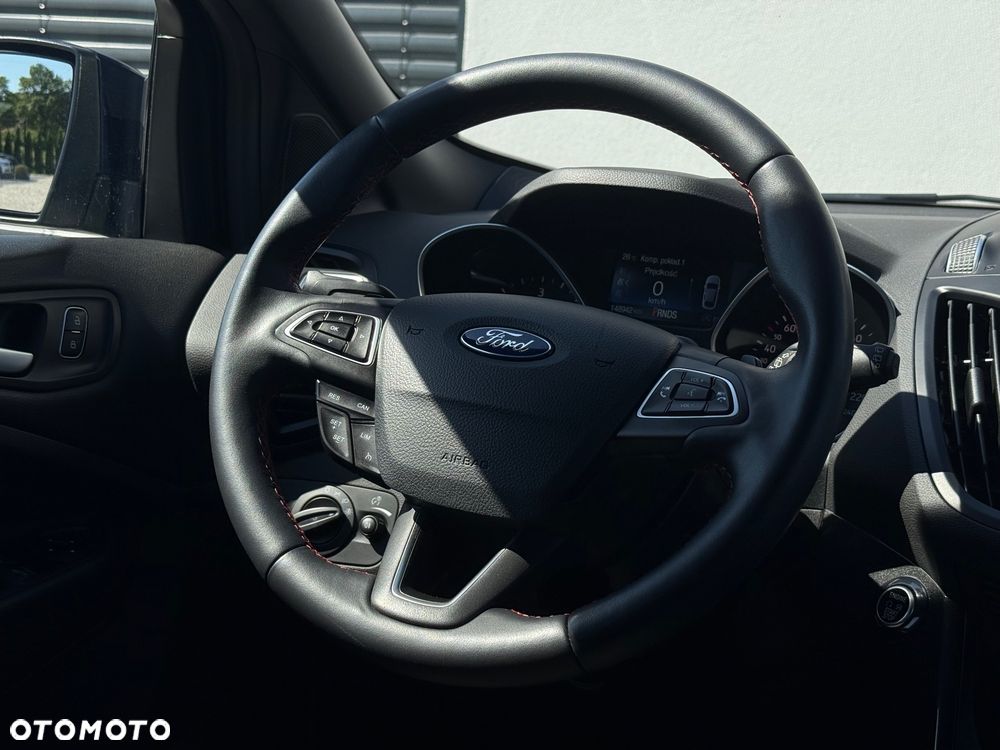 Ford Kuga 2.0 TDCi 4x4 ST-Line - 10