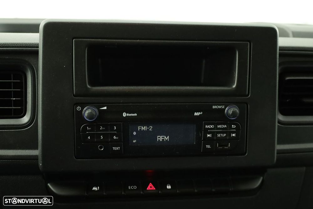 Renault master ver-2-3-dci-l2h2-3-5t - 9