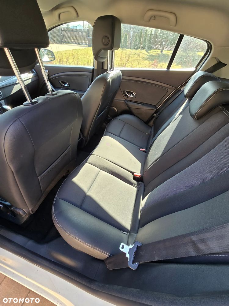 Renault Megane dCi 110 FAP EDC LIMITED - 10