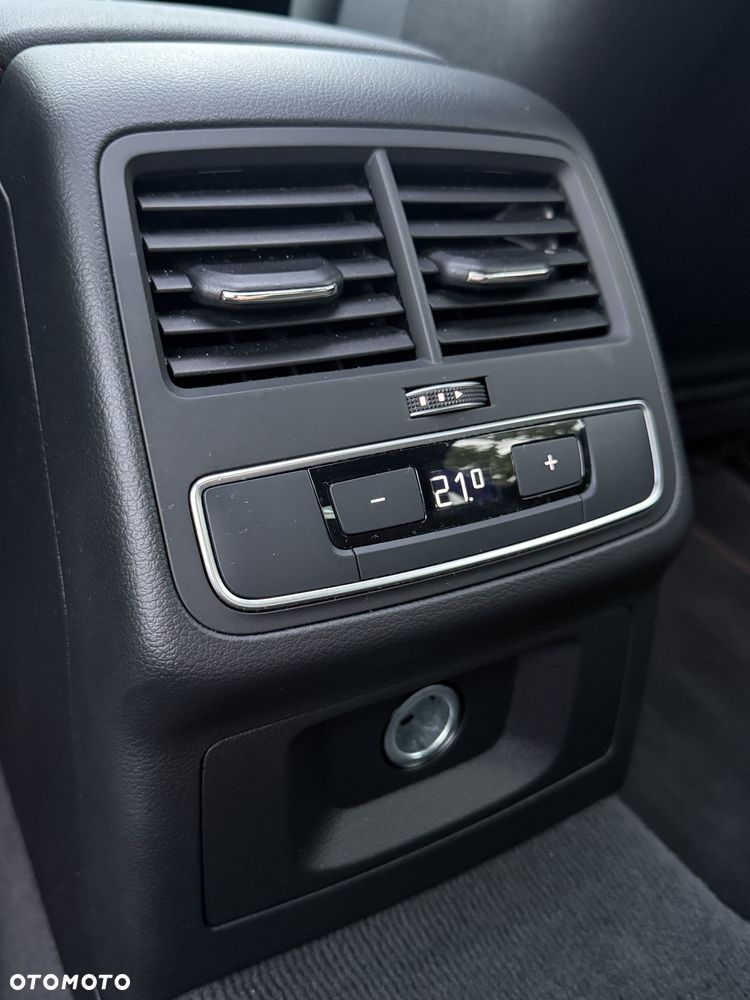 Audi A4 Limousine 40 TFSI mHEV Quattro S Line S tronic - 33