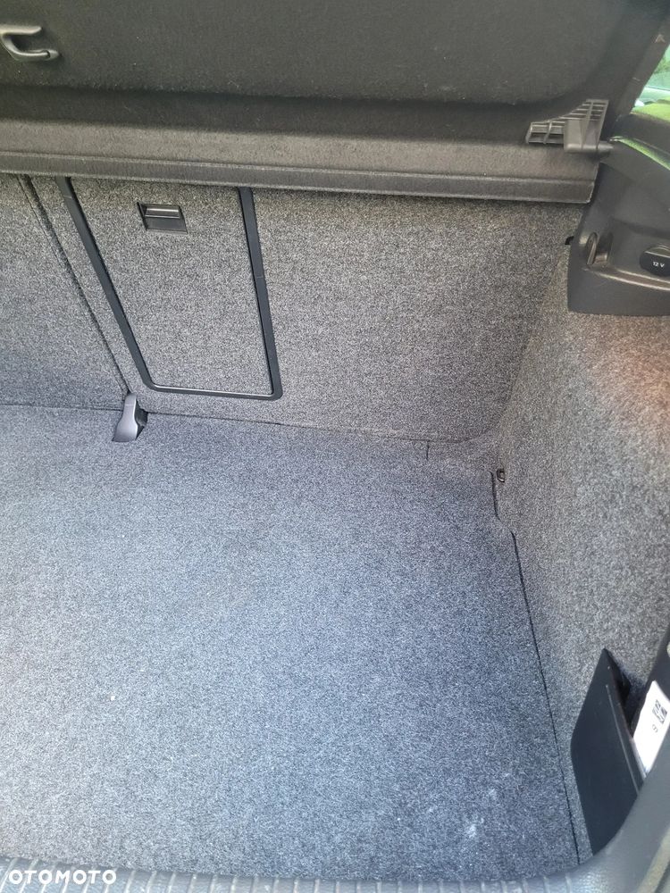 Volkswagen Golf - 4