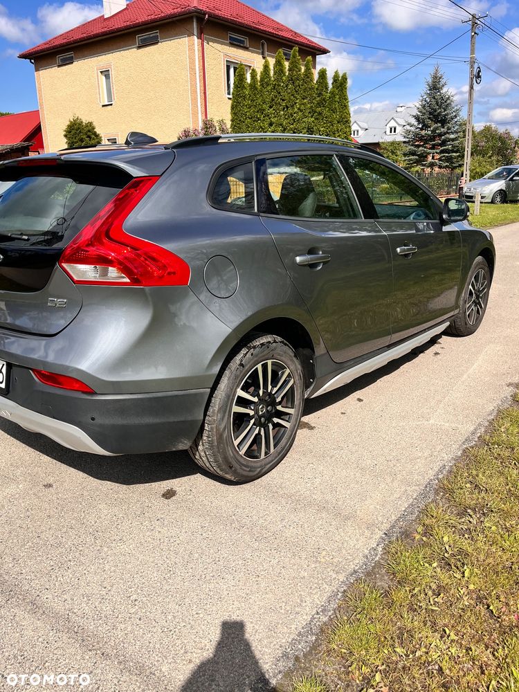 Volvo V40 Cross Country - 7