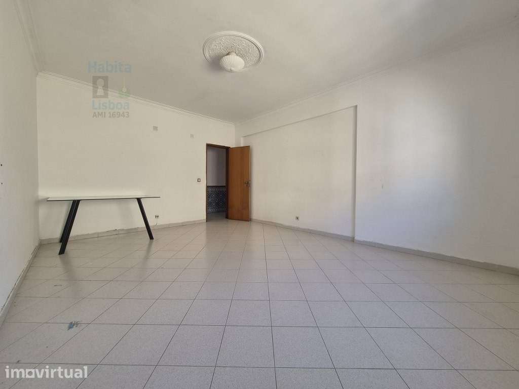 T2 em Serra das Minas: Conforto, Vista e Investimento - Grande imagem: 5/30