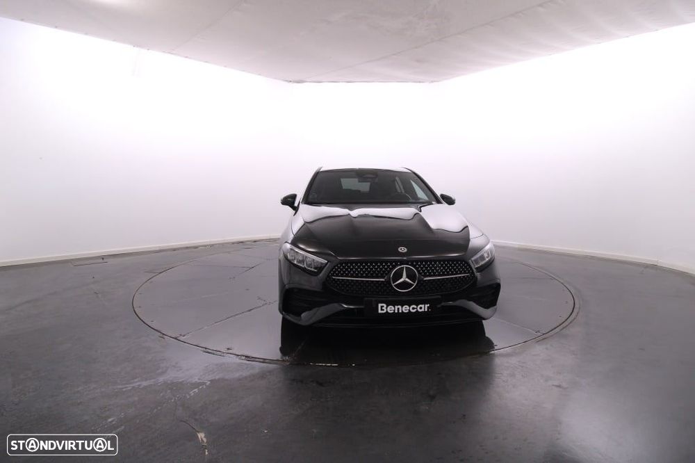 Mercedes-Benz A 200 AMG Line Aut. - 13