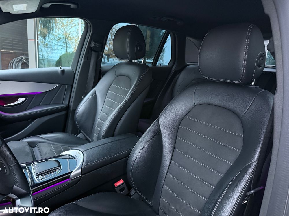 Mercedes-Benz GLC 300 d 4Matic 9G-TRONIC AMG Line - 9