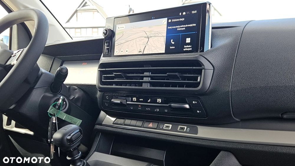 Opel Vivaro - 13