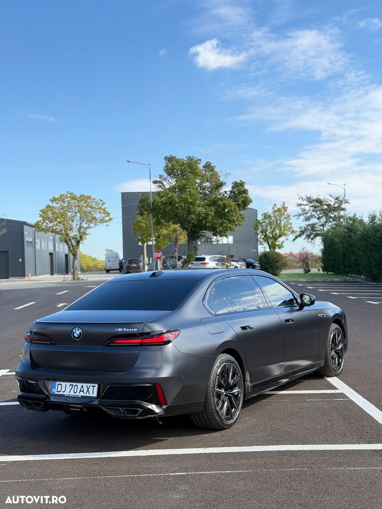 BMW M7 M760e xDrive - 7