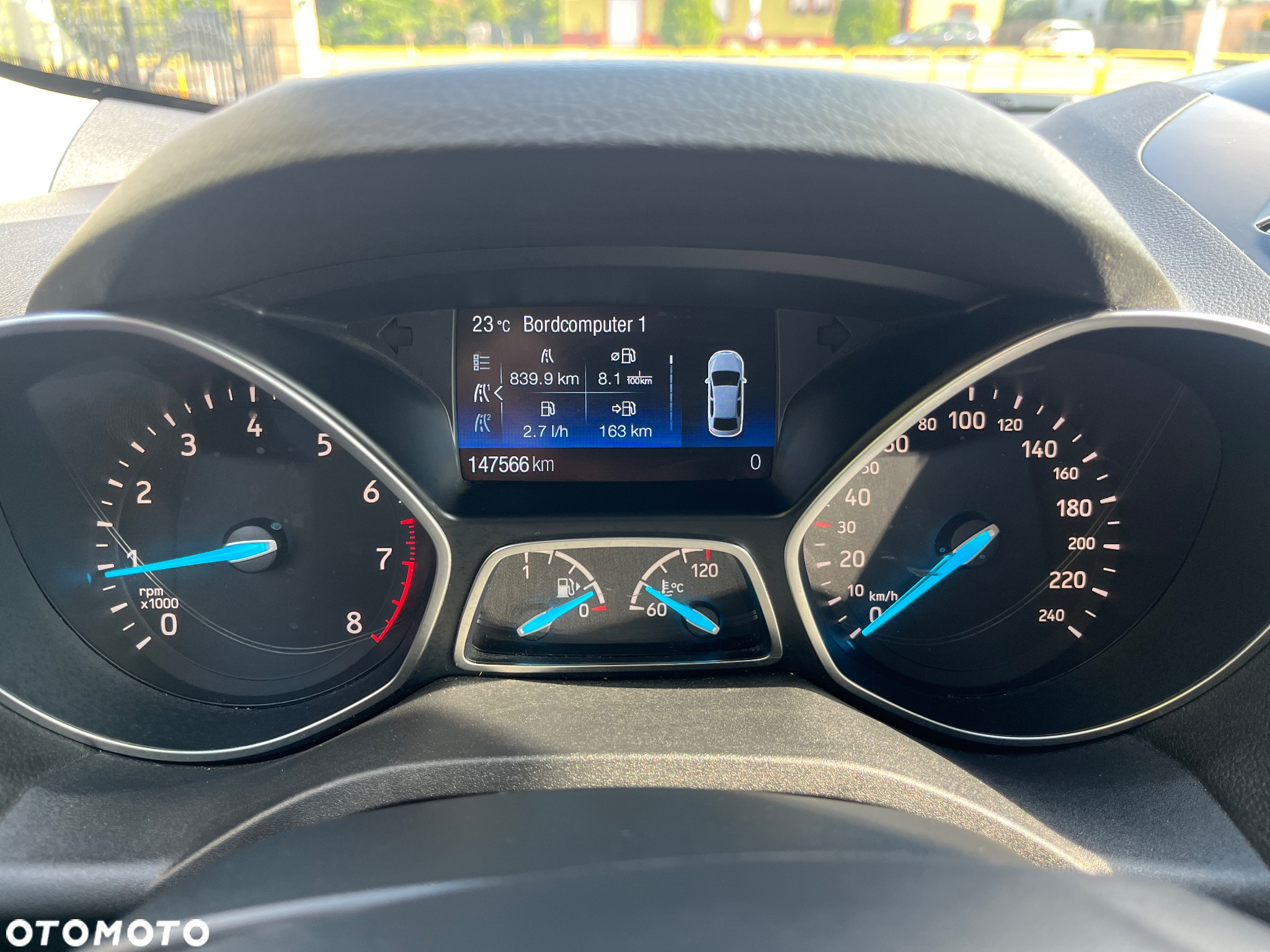 Ford Kuga 1.5 EcoBoost 2x4 Cool & Connect - 11