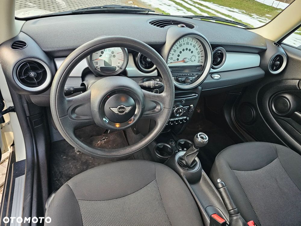 MINI ONE - 9
