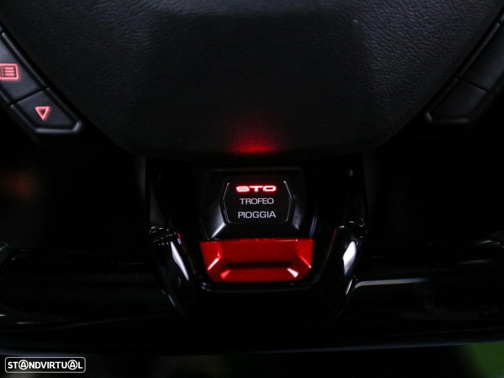 Lamborghini Huracán STO - 23