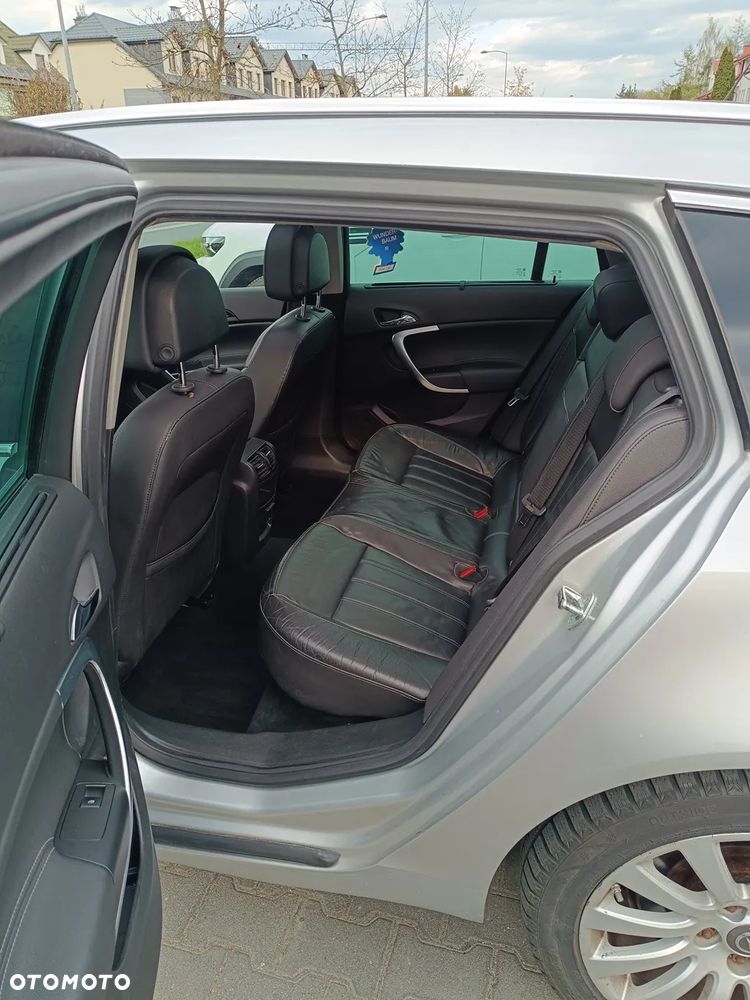Opel Insignia - 8