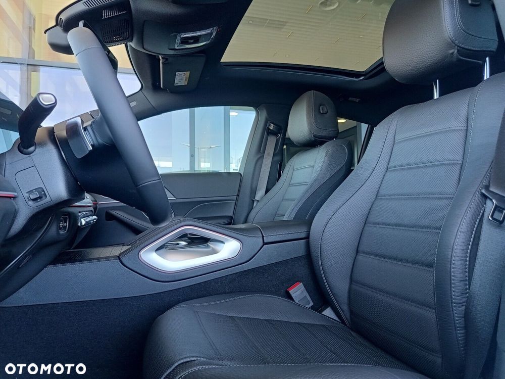 Mercedes-Benz GLE - 29