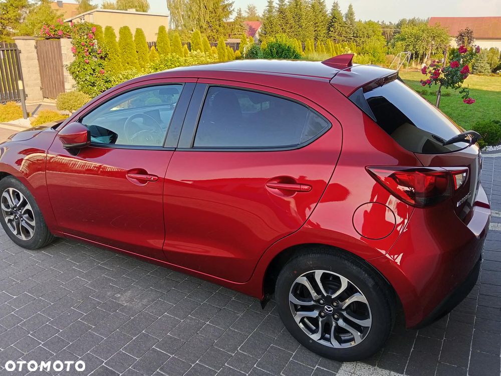 Mazda 2 - 4