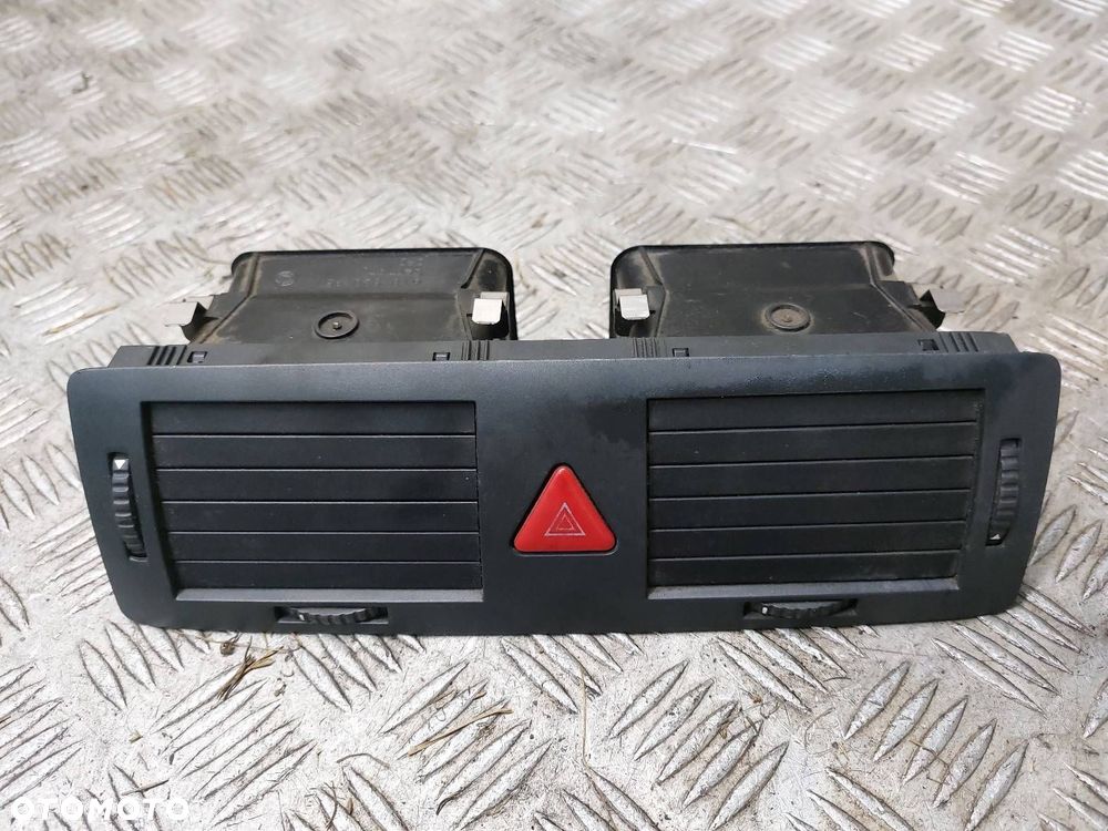 KRATKA NAWIEWU ŚRODKOWA SKODA FABIA I LIFT 6Y0820951 - 1