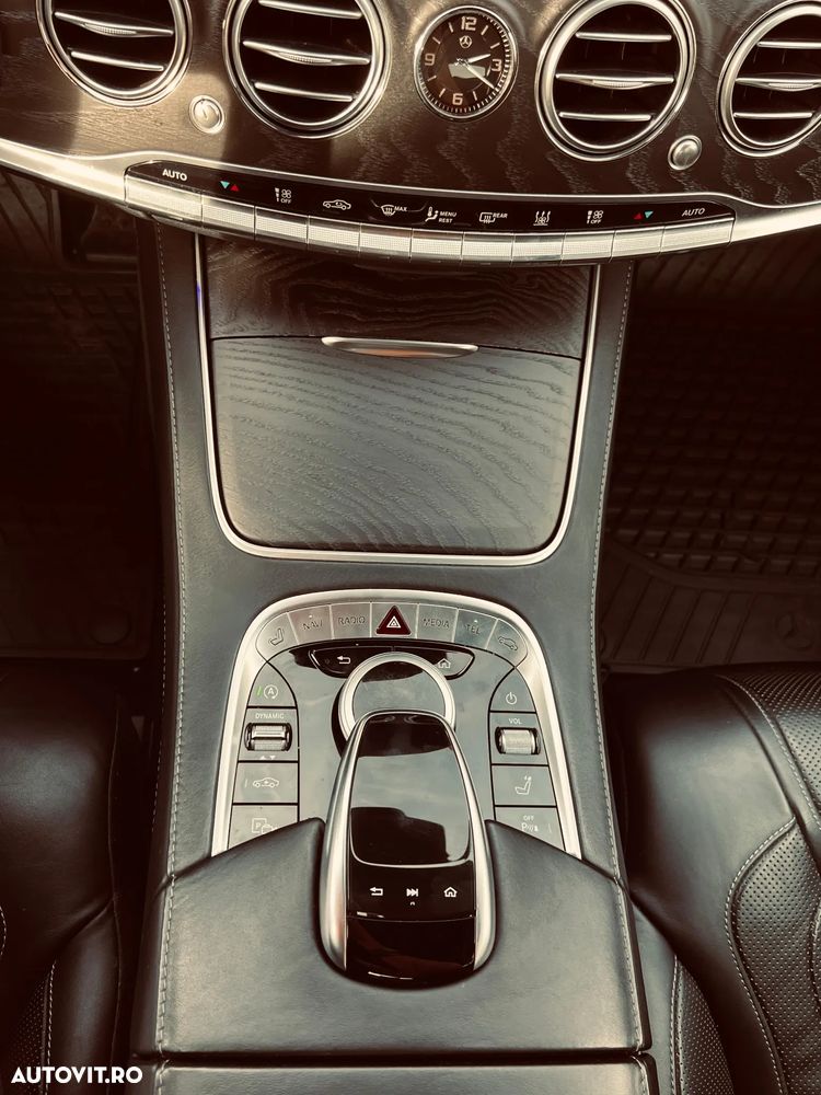 Mercedes-Benz S - 12