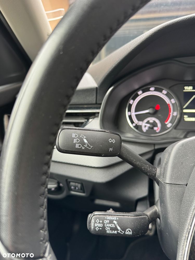 Skoda Kamiq 1.0 TSI Ambition - 14