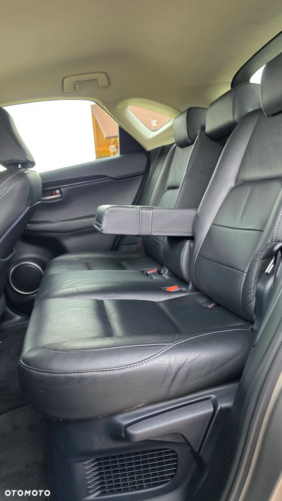 Lexus NX 200t Elite AWD - 13