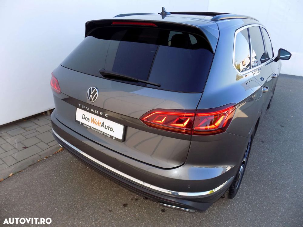 Volkswagen Touareg 3.0 V6 TDI 4Motion DPF Automatik Elegance - 5