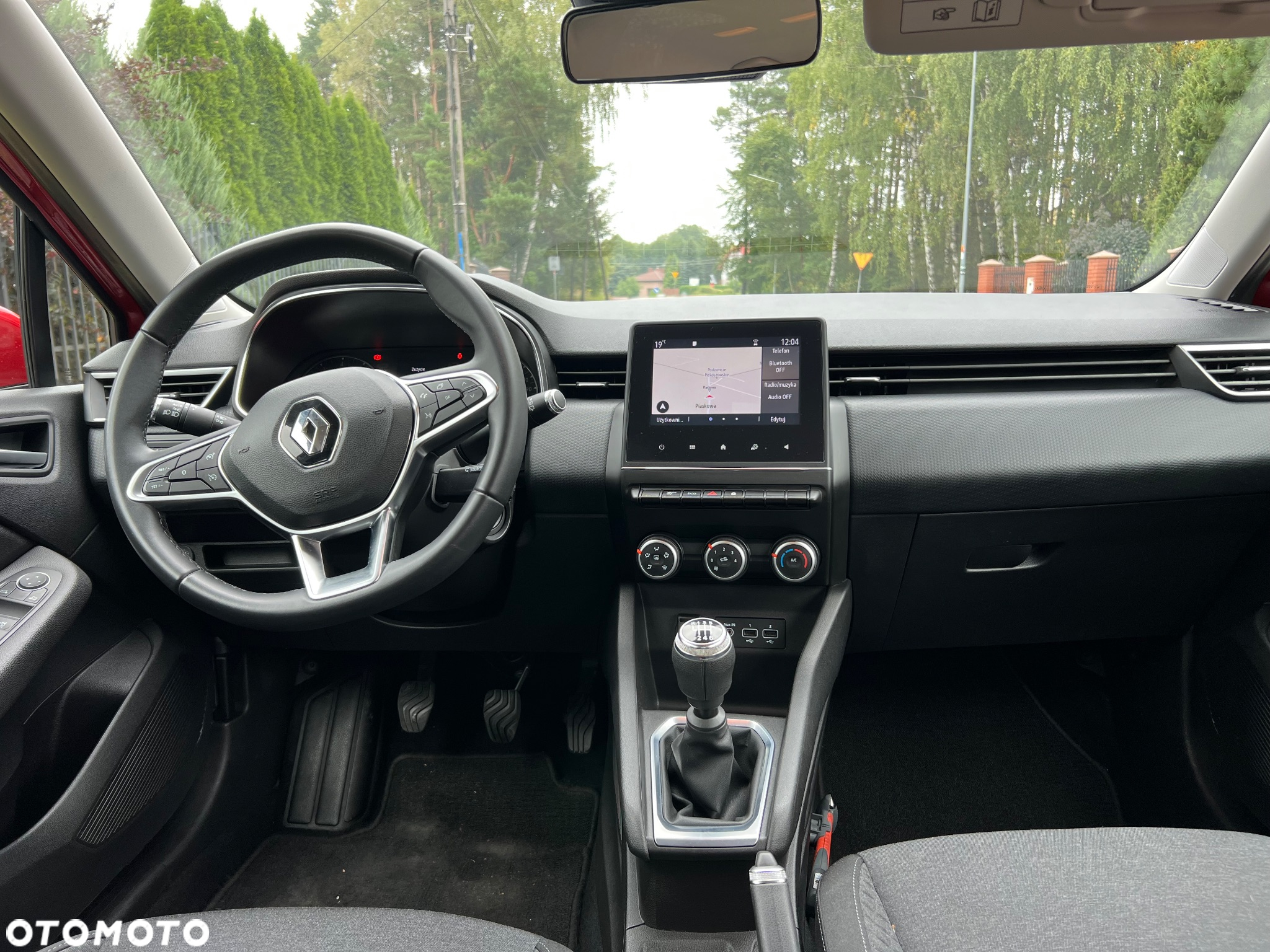 Renault Clio - 24