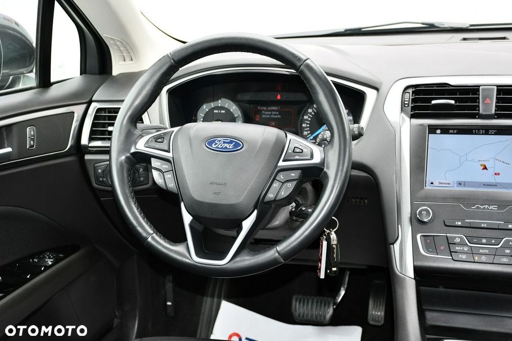 Ford Mondeo - 22