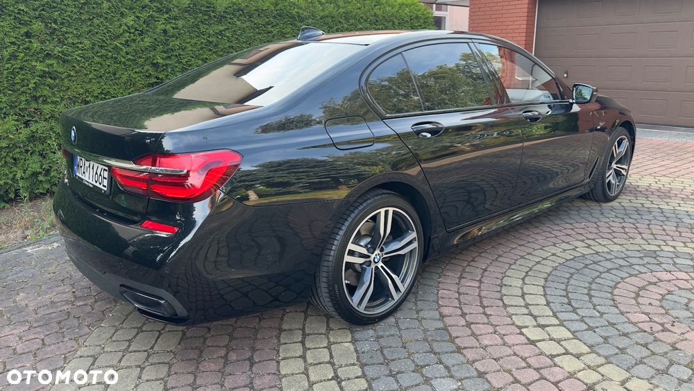 BMW Seria 7 740d xDrive - 2