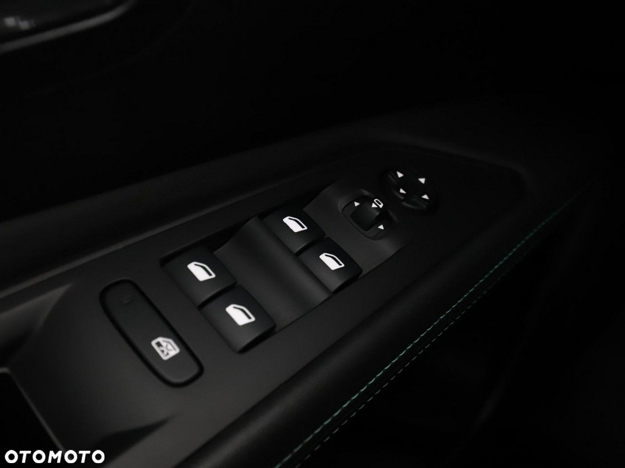 Peugeot 3008 Plug-In Hybrid 225 e-EAT8 Allure Pack - 40