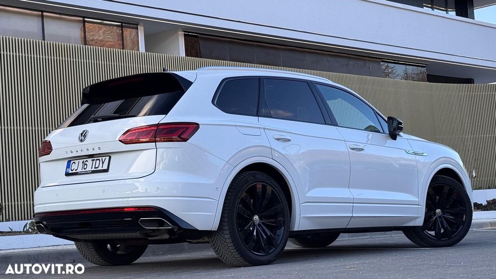 Volkswagen Touareg 3.0 V6 TDI 4Motion DPF Automatik R-Line - 10