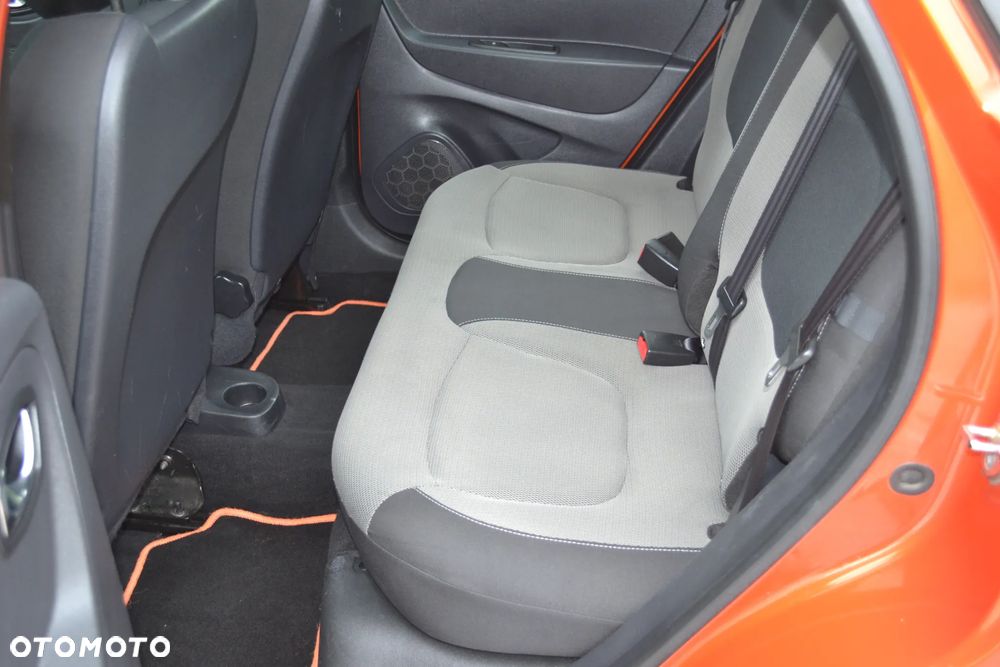Renault Captur (ENERGY) TCe 90 INTENS - 16