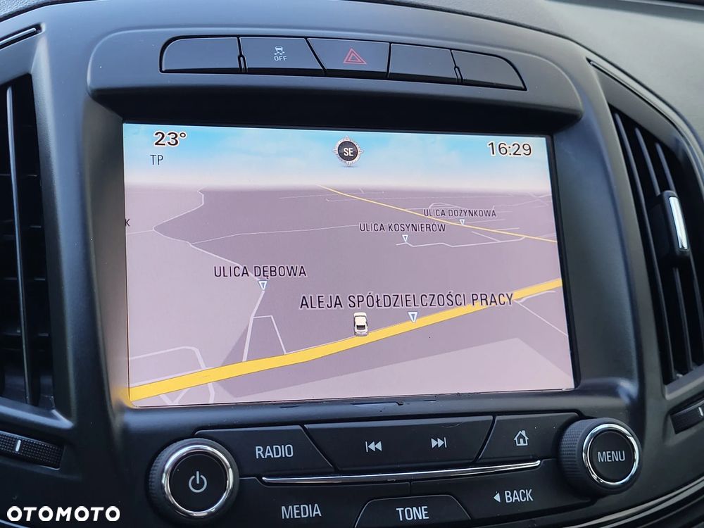 Opel Insignia - 12