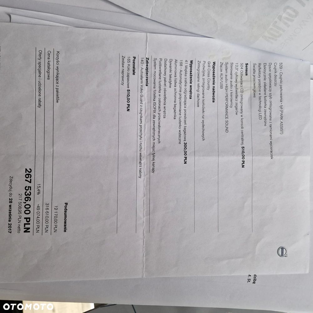 Volvo V90 D5 AWD Momentum - 32