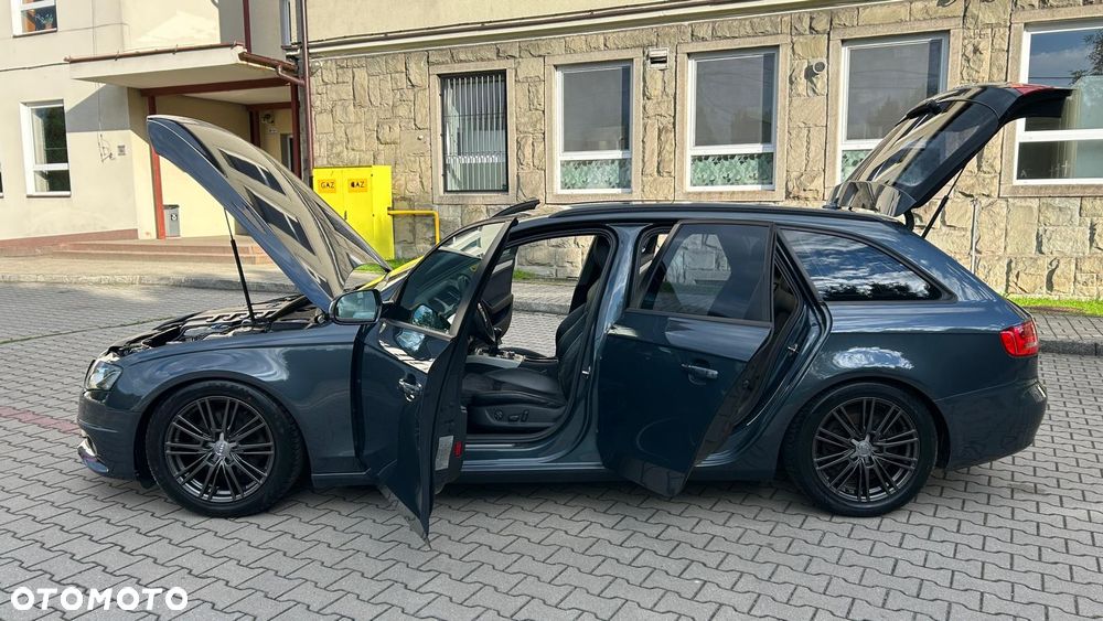 Audi A4 Avant 2.0 TDI - 9