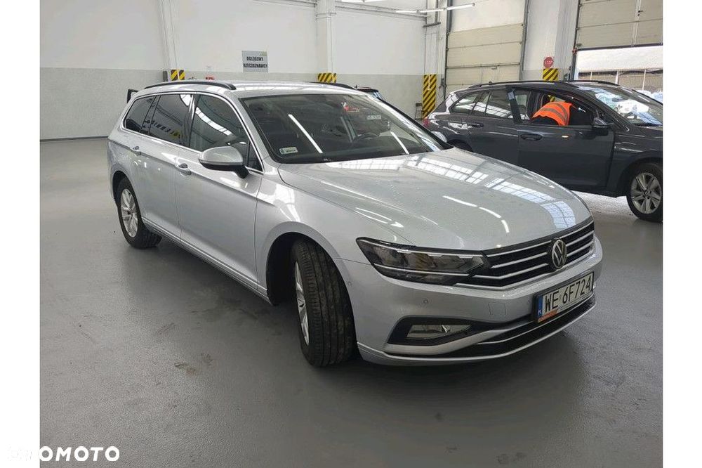 Volkswagen Passat 1.5 TSI EVO Business - 4