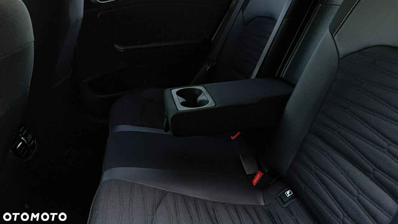 Kia ProCeed 1.5 T-GDI GT Line - 16