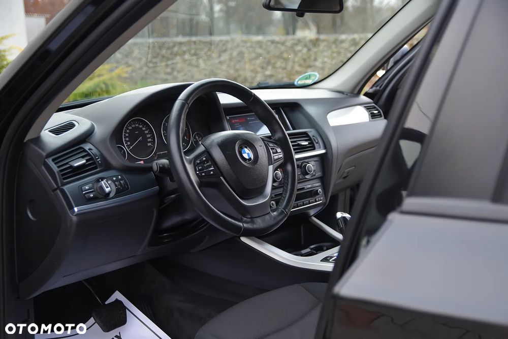 BMW X3 xDrive20d - 26