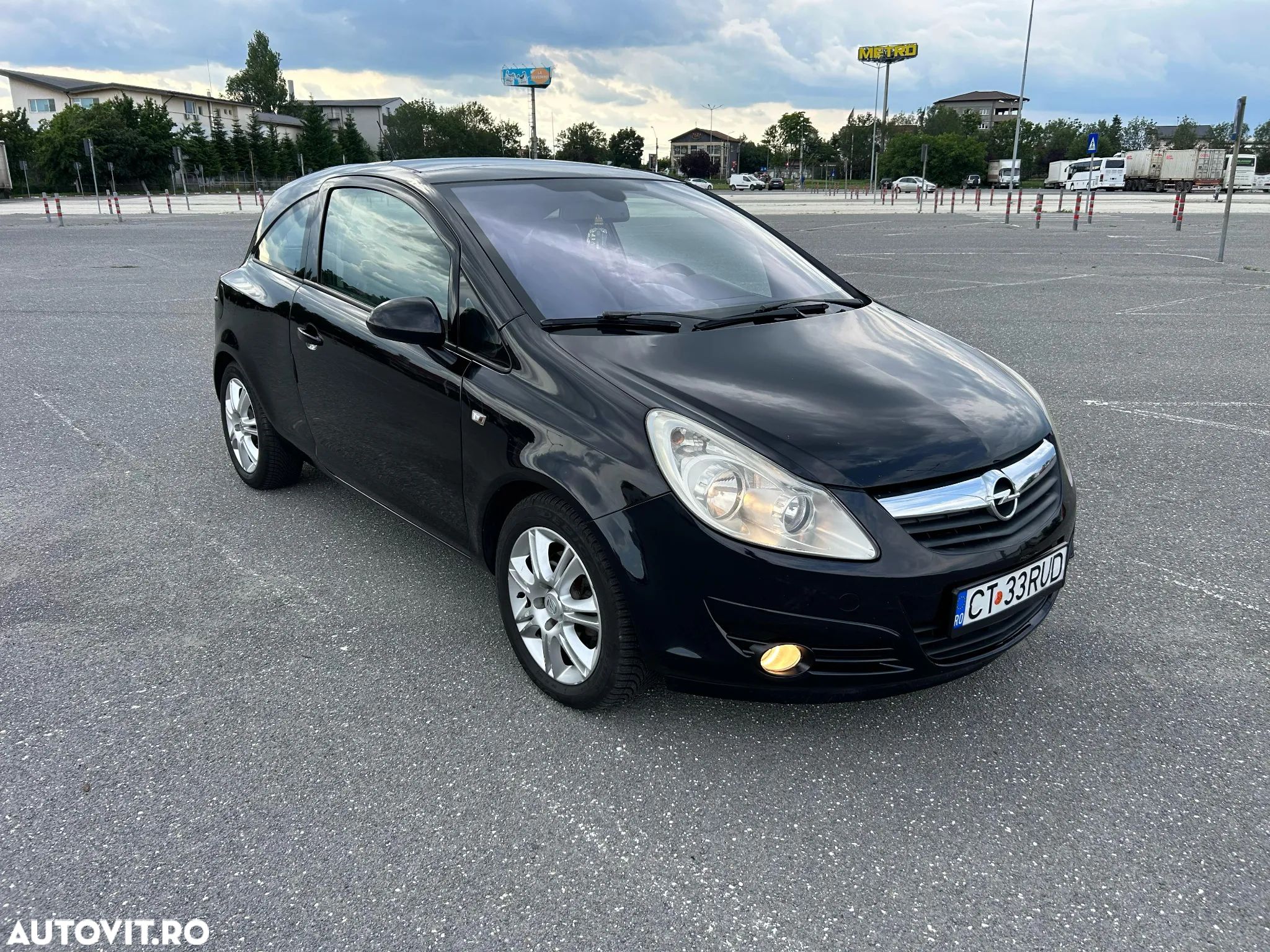 Opel Corsa 1.7 CDTI Enjoy - 1